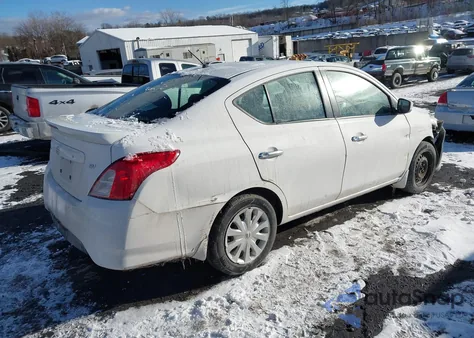 2019 Nissan Versa 1.6 Sv z USA, uszkodzony, nr VIN 3N1CN7AP5KL838701